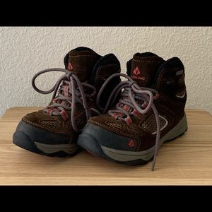 Vasque Children’s Hiking Boots/Shoes